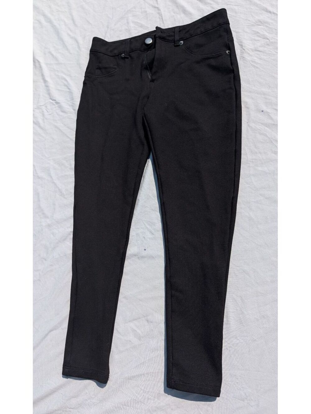 Hunter Brown Women's Distressed Black Jeans